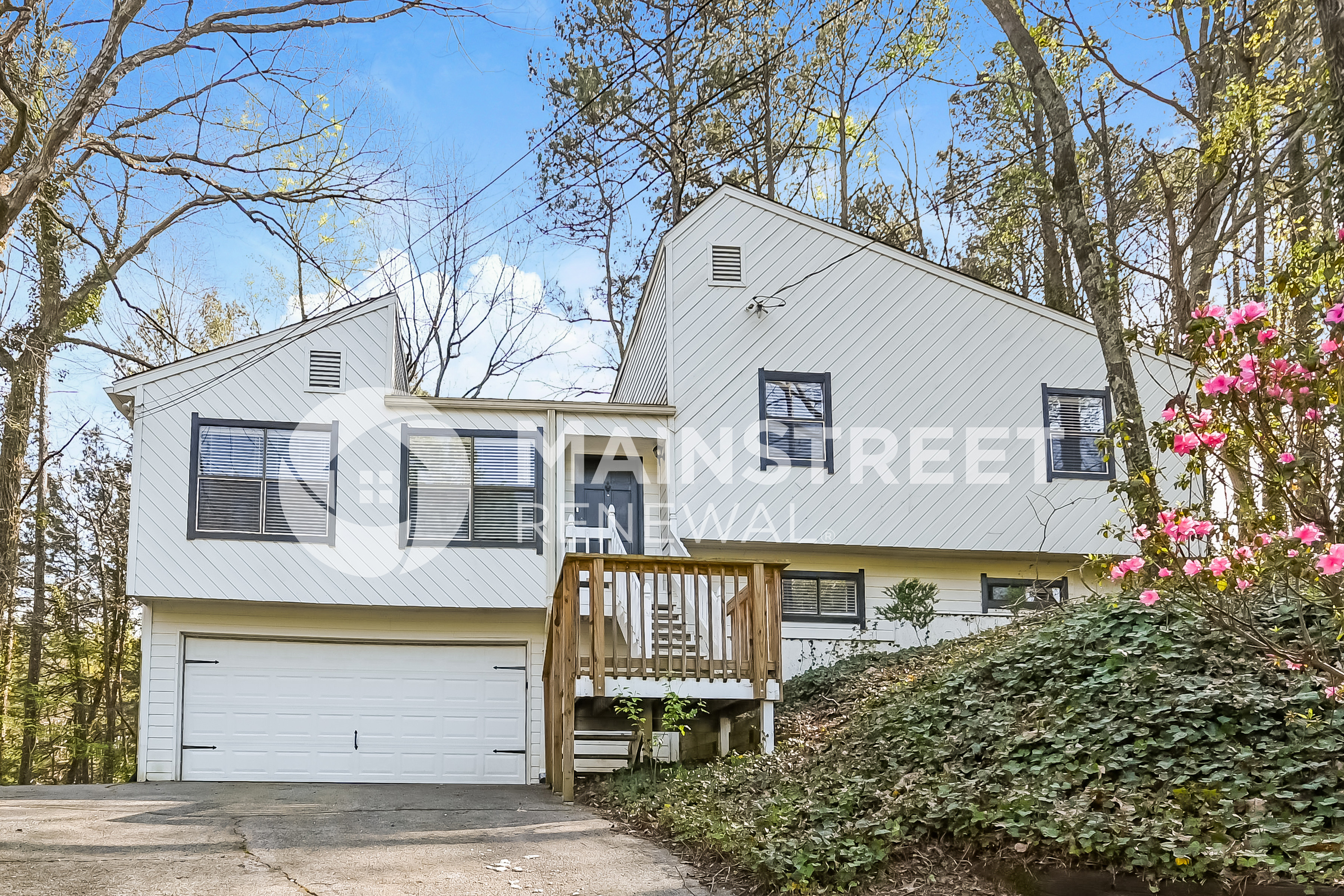 358 Shalloway Dr NE Kennesaw, GA 30144